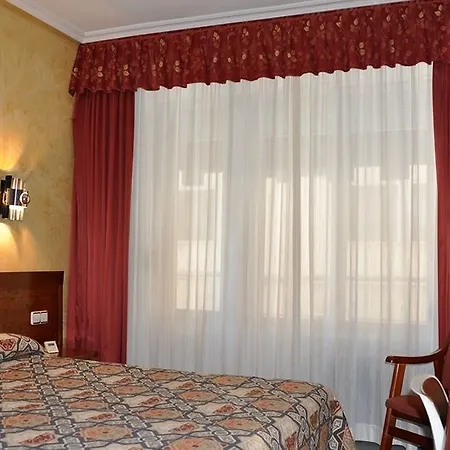 酒店 阿拉贡酒店